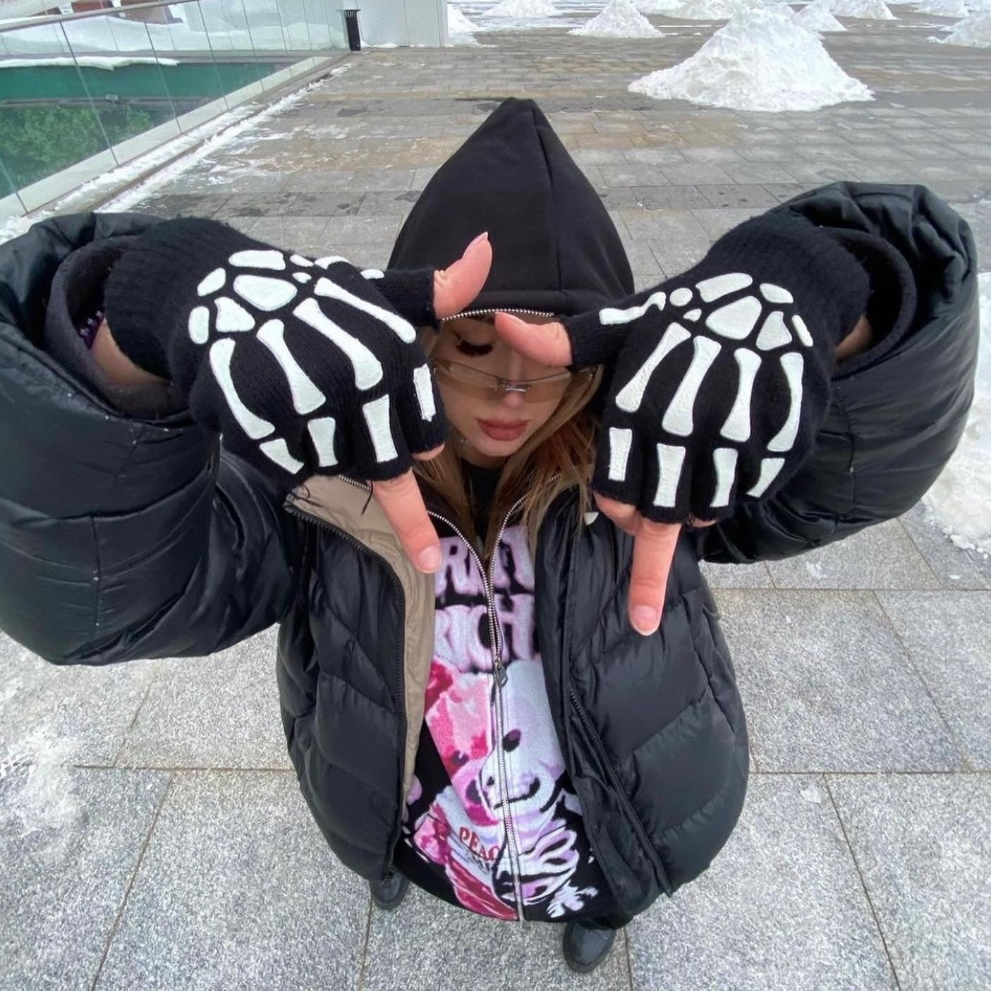 Skeleton Gloves