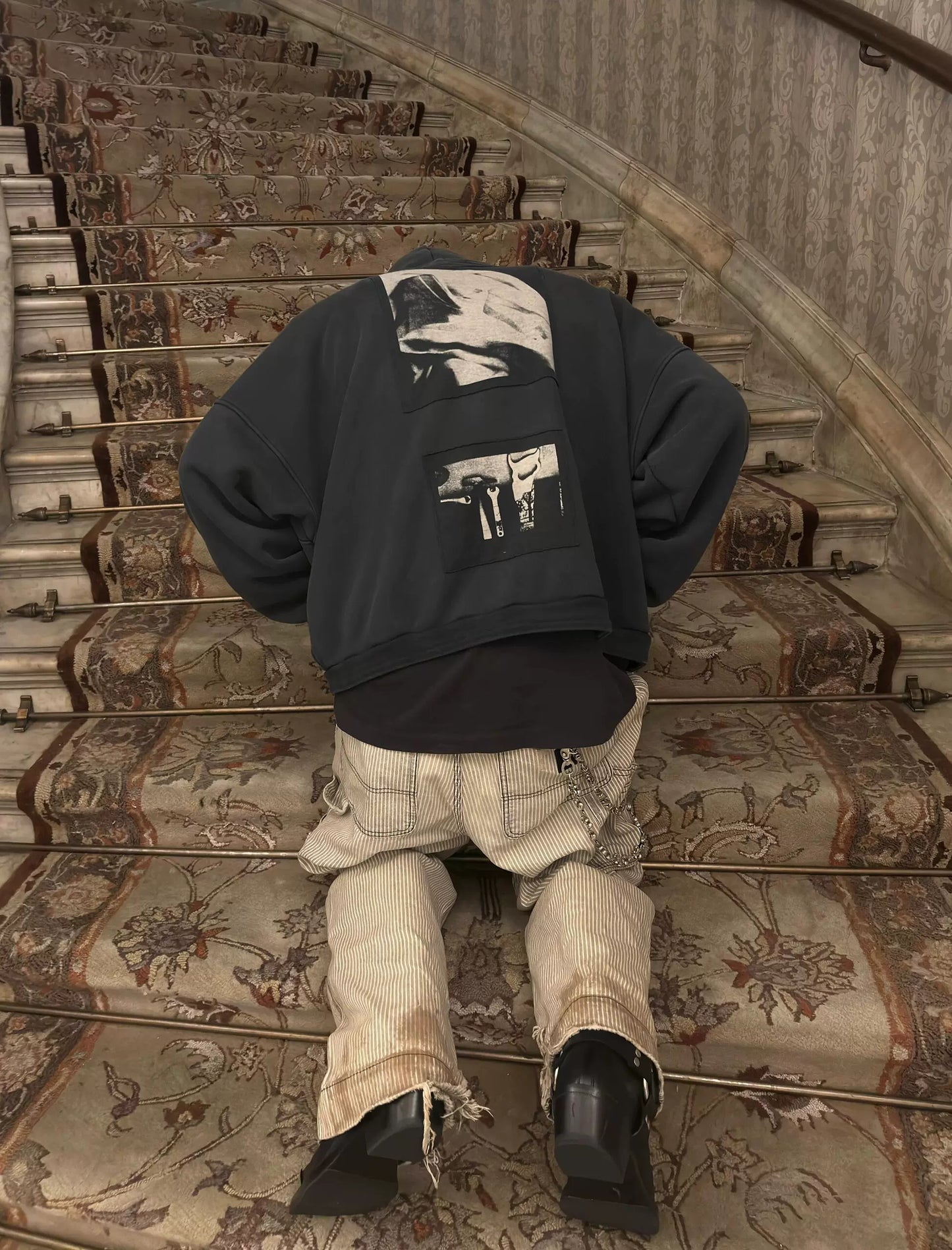 LUCID DREAM ZIP UP HOODIE